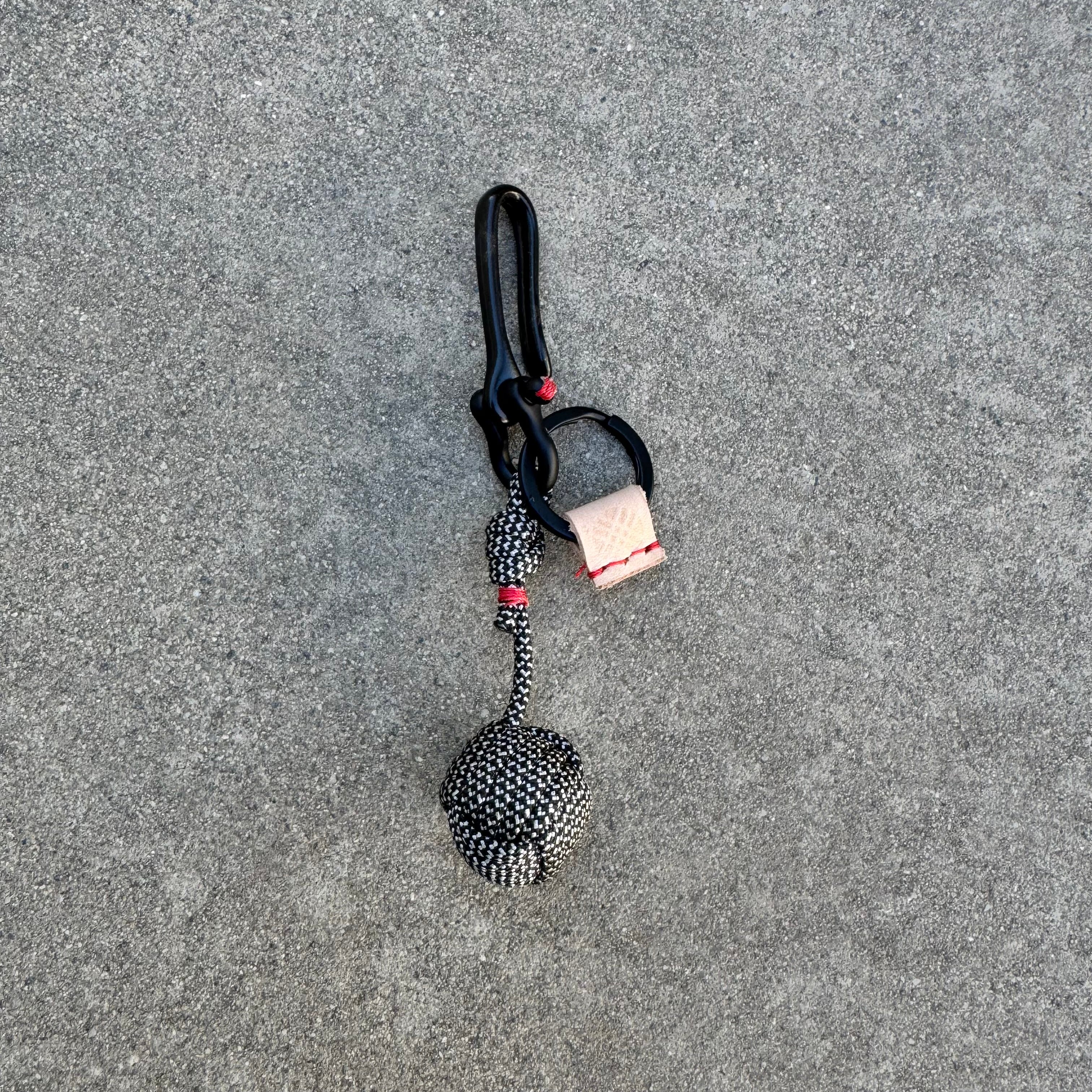 k(not) keyhook in peppered hearts