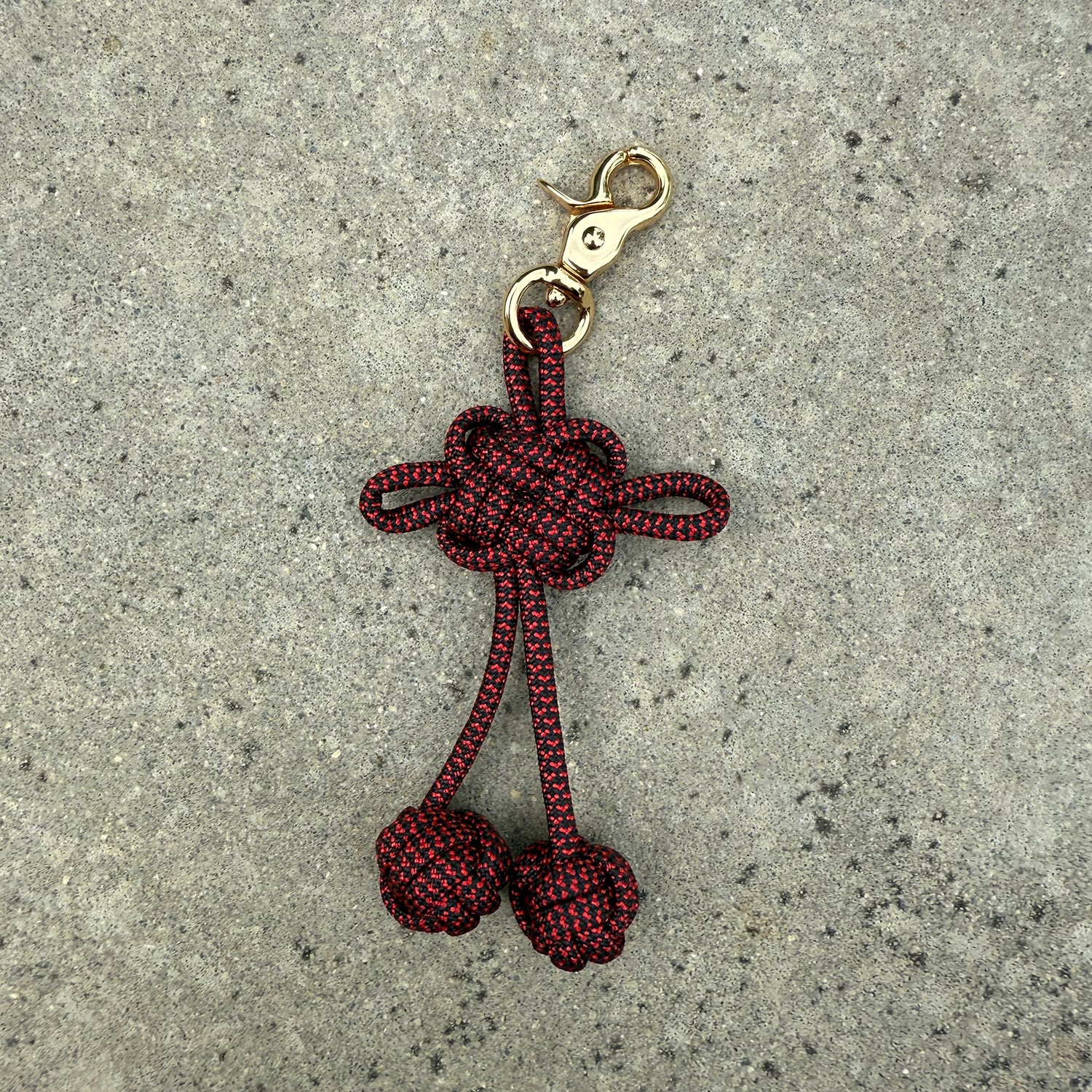 k(not) good luck charm