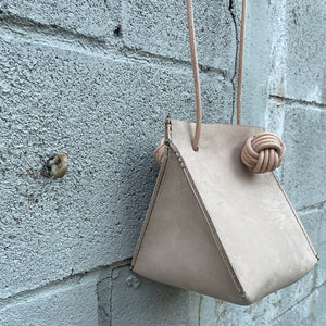 k(not) shapes bag in taupe nubuck(limited run)