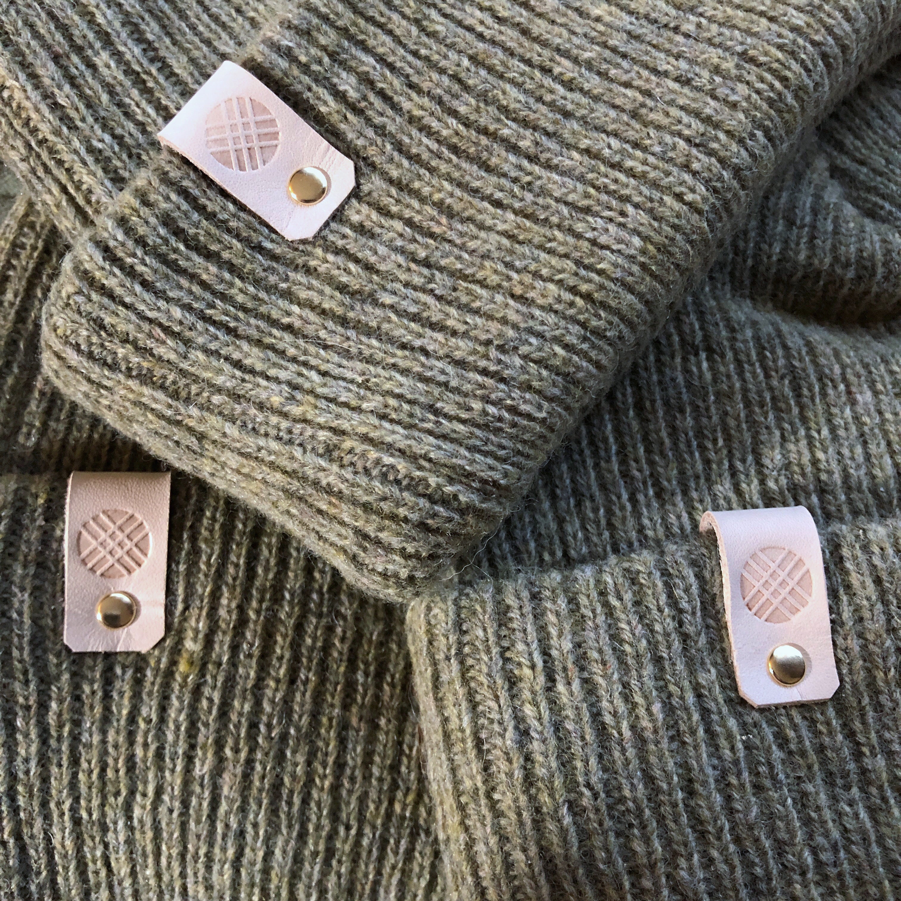 k(not) beanie in olive