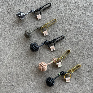 k(not) keyhook in brass(black or veg tan)